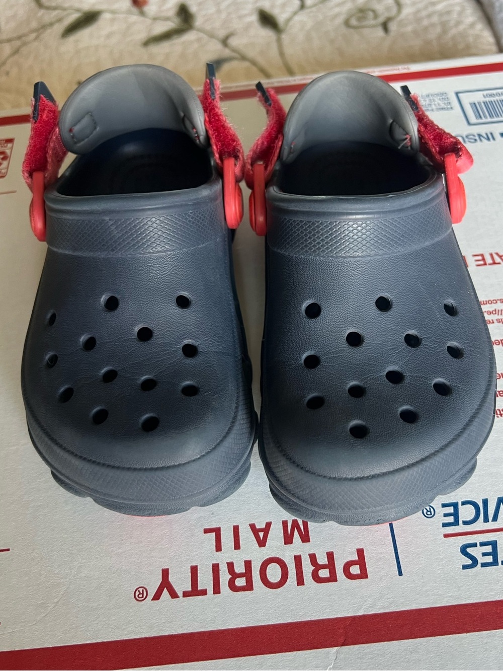 Crocs Classic All-Terrain Clogs Kids Size 9 Blue/ Red Adjustable Strap Unisex